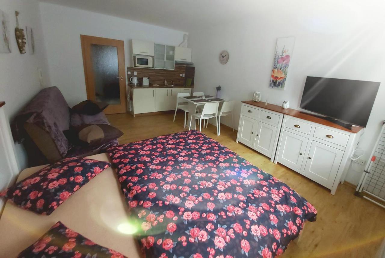 Apartman Jafi Lipno Nad Vltavou Dış mekan fotoğraf